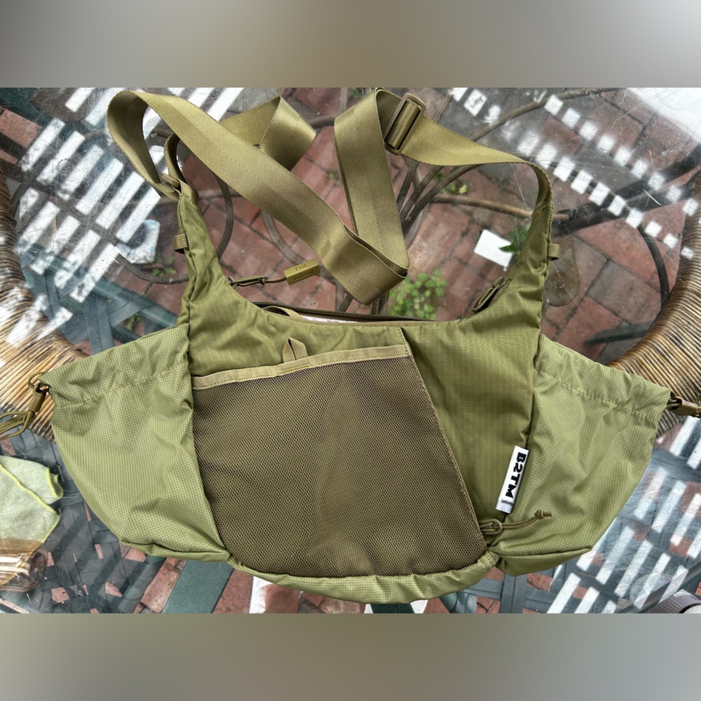 Baboon To The Moon Crescent Crossbody Bag Crocodile Green 4.7L